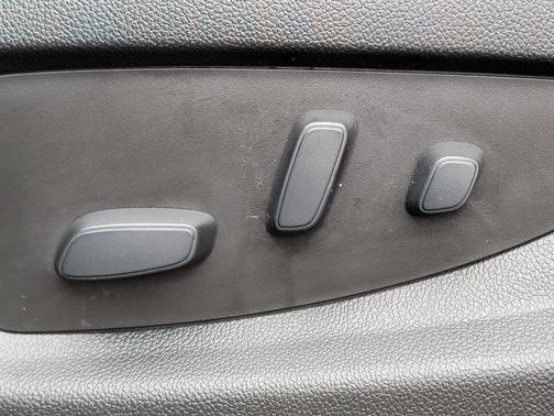 2020 GMC Yukon XL SLE
