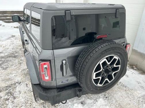 2024 Ford Bronco Outer Banks