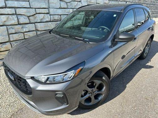 Carbonized Gray Metallic 2023 Ford Escape ST-Line