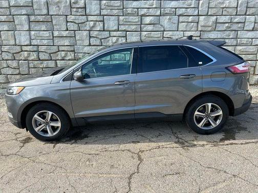 Carbonized Gray Metallic 2023 Ford Edge SEL