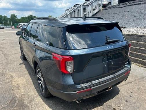 2022 Ford Explorer ST-Line
