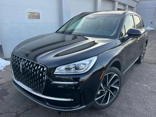 2025 Lincoln Corsair Reserve