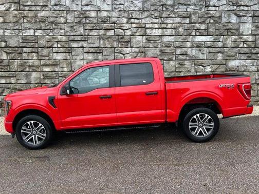Race Red 2023 Ford F-150 XL