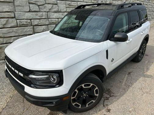 Oxford White 2023 Ford Bronco Sport Outer Banks