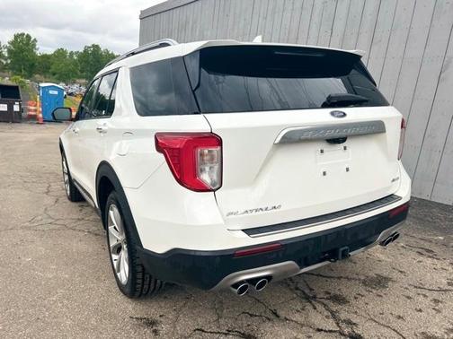 2022 Ford Explorer Platinum