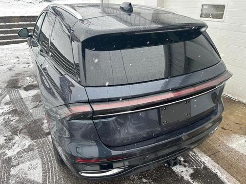 2024 Lincoln Nautilus Reserve