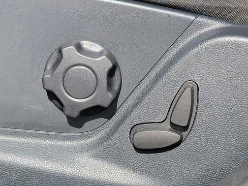 Moondust Silver Metallic 2020 Ford EcoSport SE