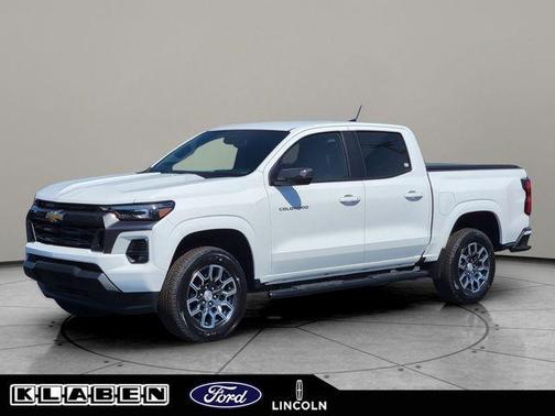 Summit White 2023 Chevrolet Colorado LT