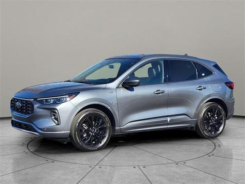 2025 Ford Escape ST-Line Elite