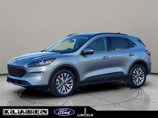 2022 Ford Escape Titanium