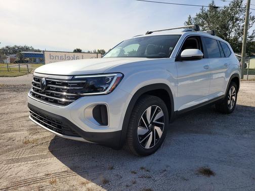 2026 Volkswagen Atlas 2.0T SEL