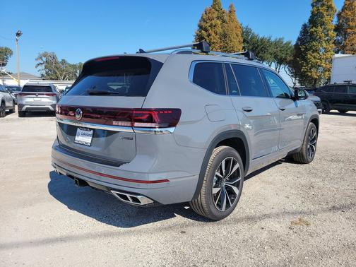 2026 Volkswagen Atlas 2.0T SEL Premium R-Line 4MOTION