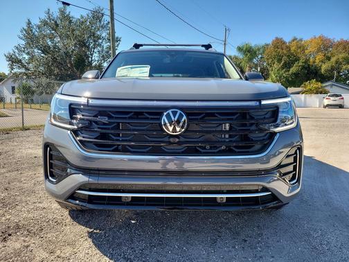 2026 Volkswagen Atlas 2.0T SEL Premium R-Line 4MOTION