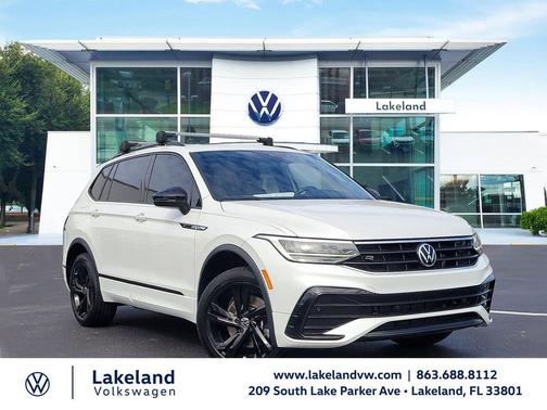 2023 Volkswagen Tiguan 2.0T SE R-Line Black
