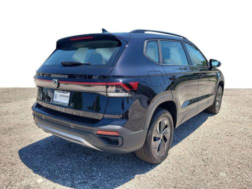 Deep Black Pearl 2026 Volkswagen Taos S