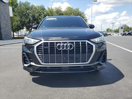 2020 Audi Q3 45 S line Premium