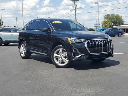 2020 Audi Q3 45 S line Premium