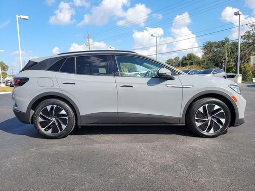 2022 Volkswagen ID.4 Pro S