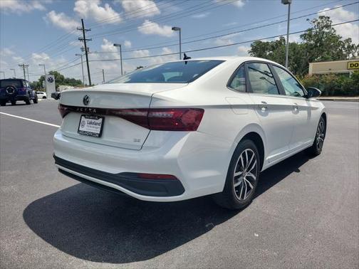 2025 Volkswagen Jetta 1.5T SE