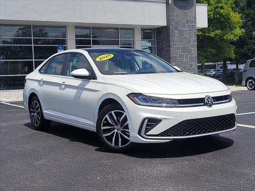 2025 Volkswagen Jetta 1.5T SE
