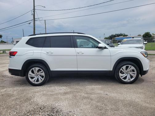 2023 Volkswagen Atlas 3.6L SE w/Technology