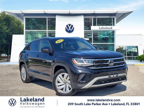 2023 Volkswagen Atlas Cross Sport 2.0T SE w/Technology 4MOTION