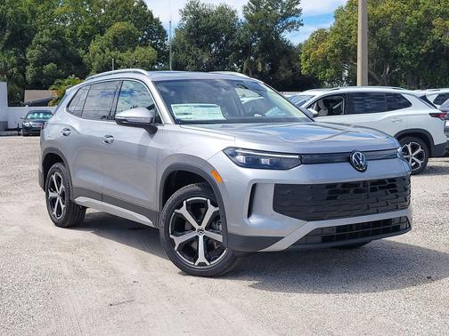 2025 Volkswagen Tiguan 2.0T SE 4MOTION
