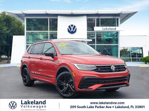 2024 Volkswagen Tiguan 2.0T SE R-Line Black 4MOTION