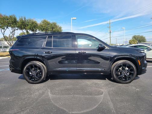 2024 Chevrolet Traverse RS