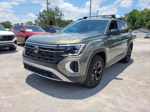 2025 Volkswagen Atlas 2.0T Peak Edition