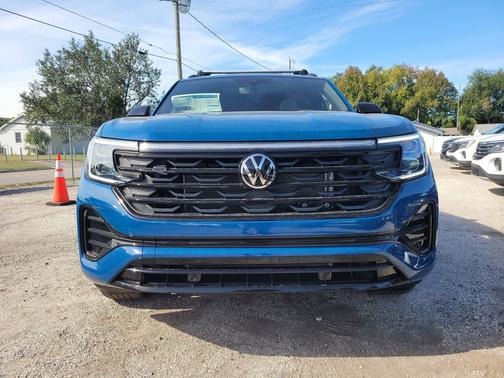 2026 Volkswagen Atlas Cross Sport 2.0T SEL