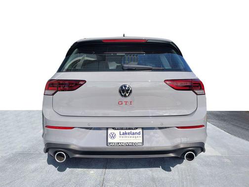 Moonstone Gray 2026 Volkswagen Golf GTI 2.0T SE DSG