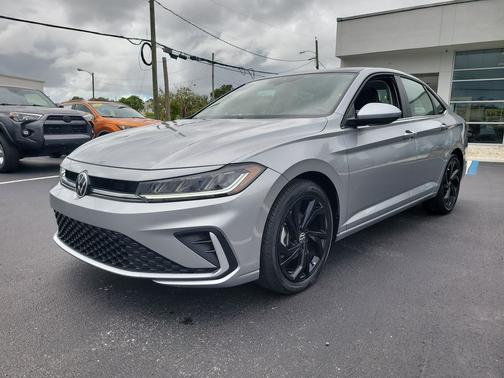 2025 Volkswagen Jetta 1.5T SE