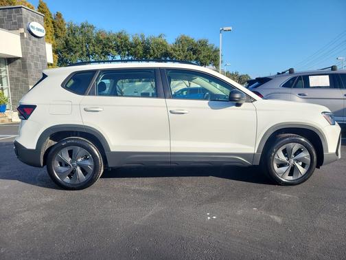 2025 Volkswagen Taos 1.5T S