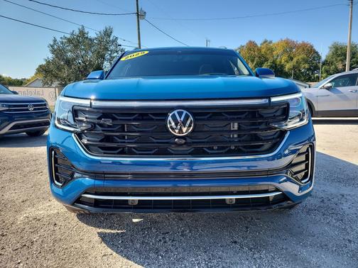 2025 Volkswagen Atlas Cross Sport 2.0T SEL Premium