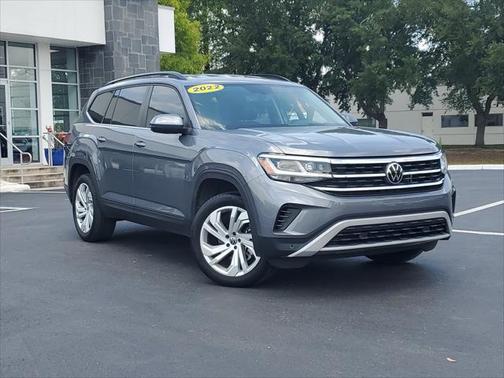 2022 Volkswagen Atlas 3.6L SE w/Technology