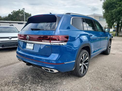 2026 Volkswagen Atlas 2.0T SEL Premium R-Line 4MOTION