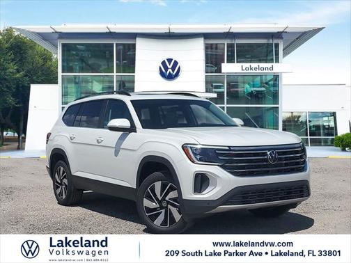 2025 Volkswagen Atlas 2.0T SE w/Technology