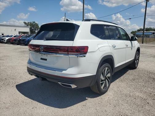 2025 Volkswagen Atlas 2.0T SE w/Technology