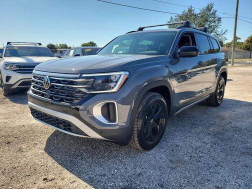 2026 Volkswagen Atlas 2.0T Peak Edition