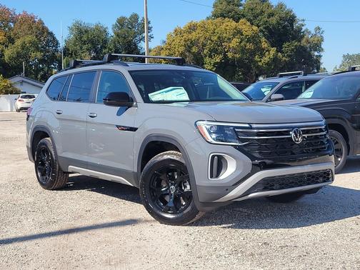 2026 Volkswagen Atlas 2.0T Peak Edition