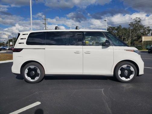 2025 Volkswagen ID. Buzz Pro S