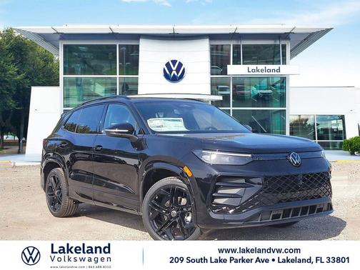 2026 Volkswagen Tiguan 2.0T SE R-Line Black