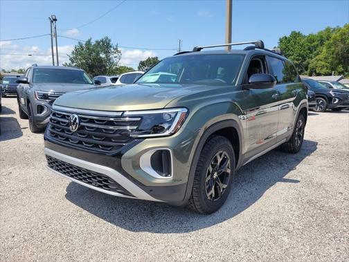 2025 Volkswagen Atlas 2.0T Peak Edition