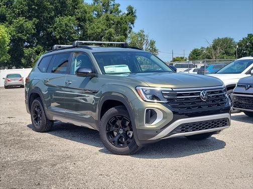 2025 Volkswagen Atlas 2.0T Peak Edition