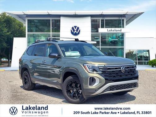 2025 Volkswagen Atlas 2.0T Peak Edition