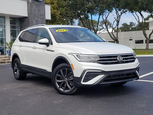 2023 Volkswagen Tiguan 2.0T SE