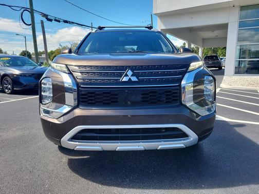 2022 Mitsubishi Outlander SEL 2.5 2WD