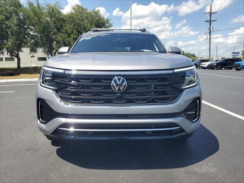 2025 Volkswagen Atlas Cross Sport 2.0T SEL Premium
