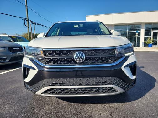 2022 Volkswagen Taos 1.5T SE